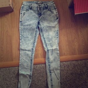 The dye jeans